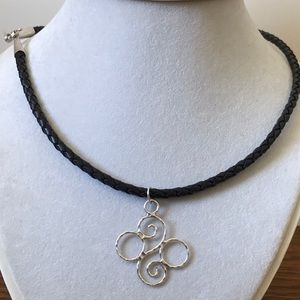 Sterling Silver SS 925 lg Pendant Leather Cord NEW